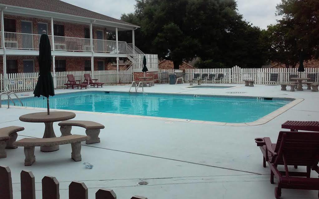 Lake View Inn Granbury Dış mekan fotoğraf