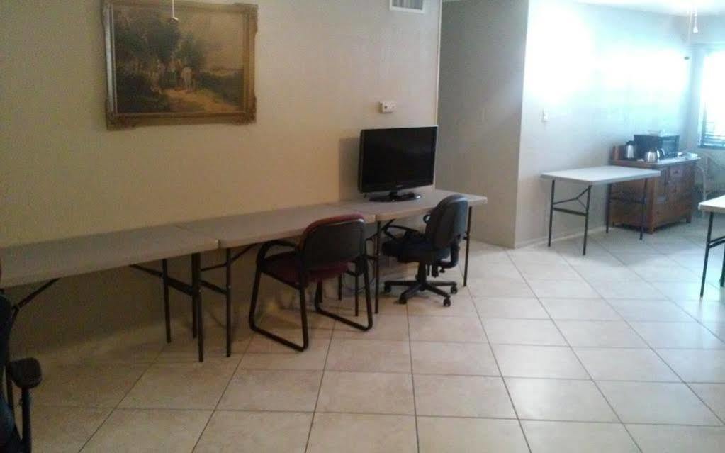 Lake View Inn Granbury Dış mekan fotoğraf